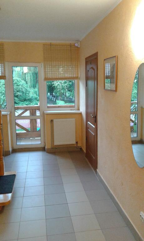 Hostel On Flotska Ivano-Frankivs'k Exterior photo